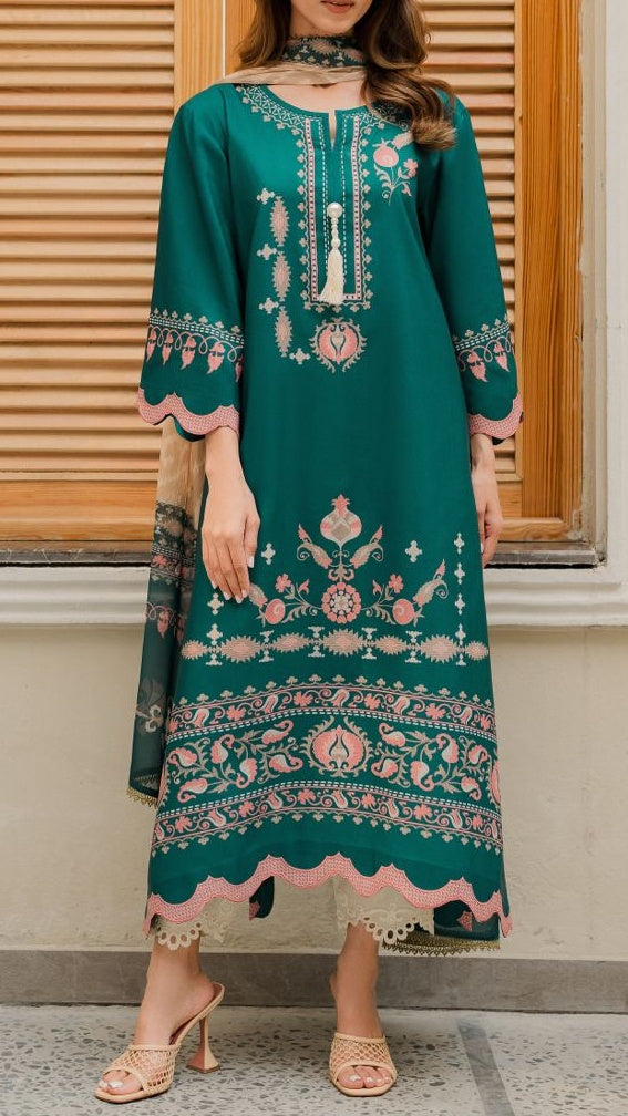 Emerald Heritage Lace Set