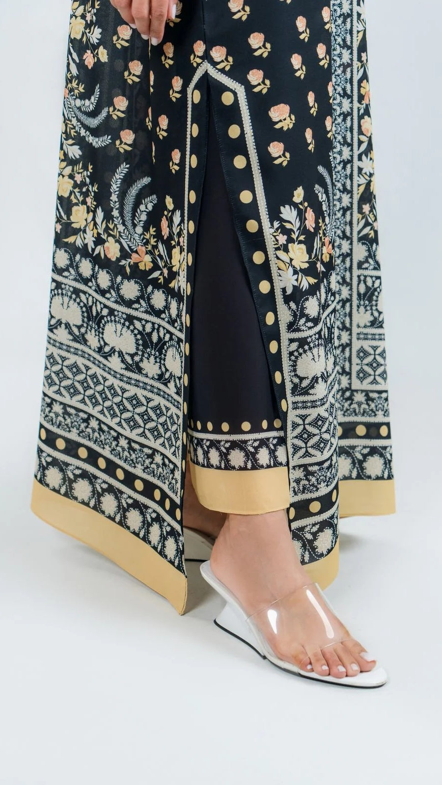 Heritage Bloom Kaftan