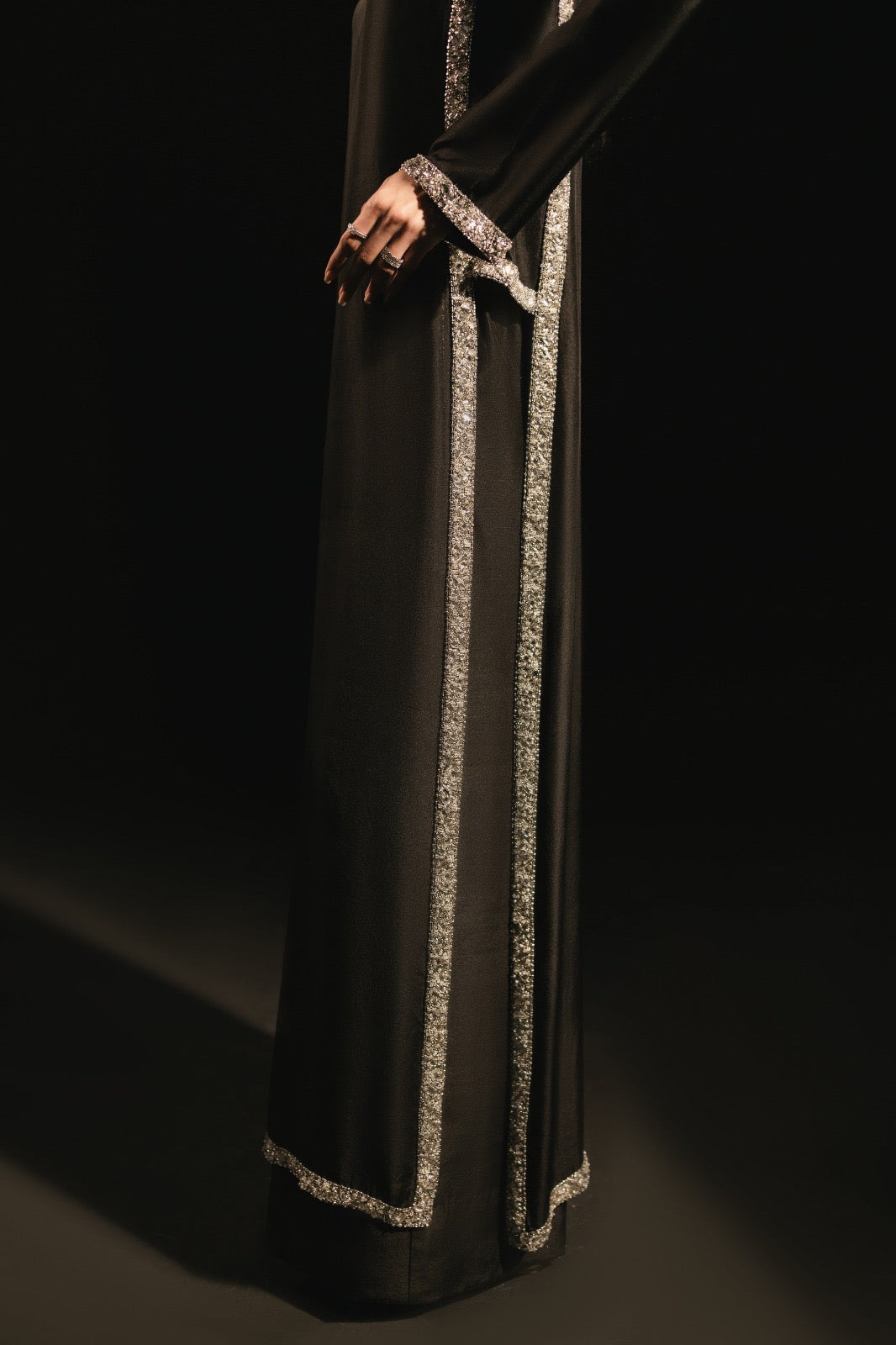 Moonlit Black Sheesha Silk Set